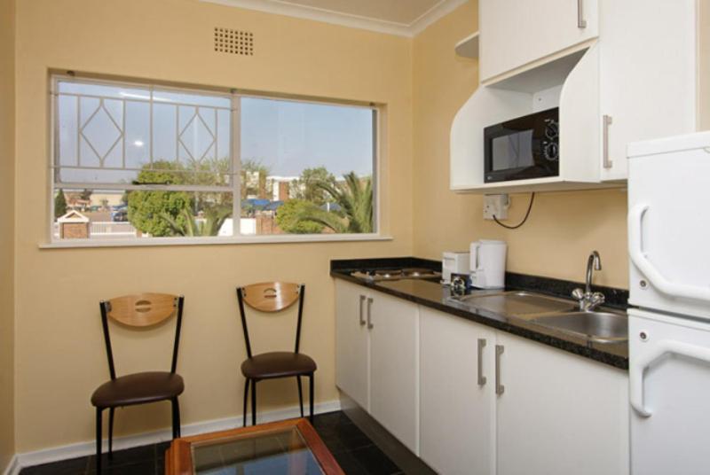 Vetho 1 Apartments Or Tambo Airport Joanesburgo Exterior foto