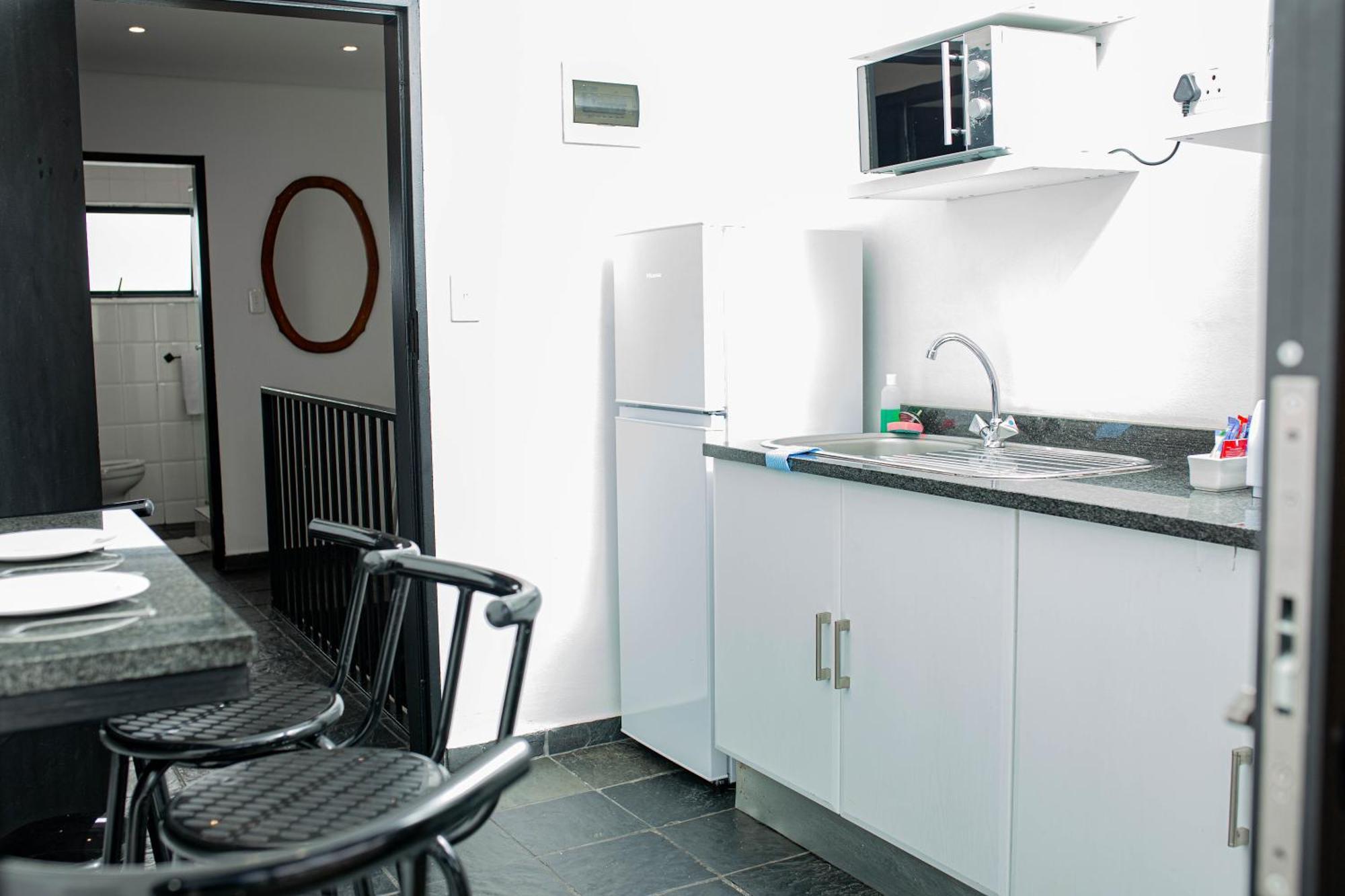 Vetho 1 Apartments OR Tambo Airport Joanesburgo Exterior foto